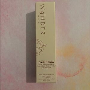 Brand new Wander Beauty On-The-Glow Blush and Illuminator - Soft Pink and Gold